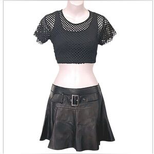 bebe Black Leather Vintage Paneled Lowrise Skater Festival Mini Skirt Sz 2